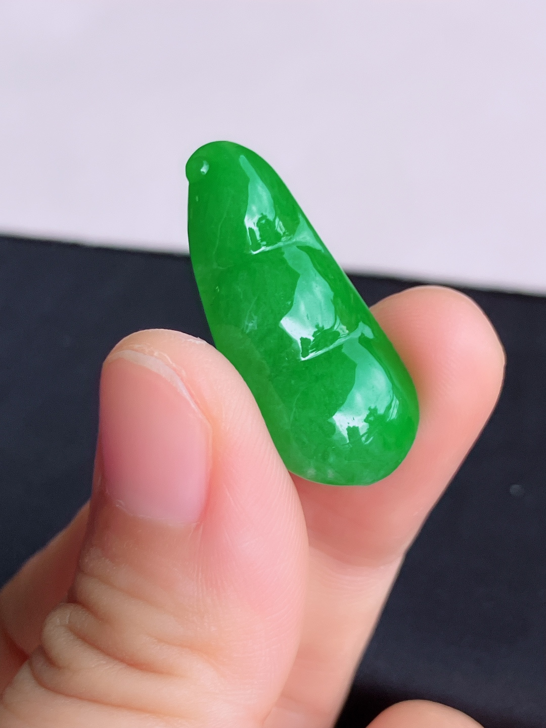 阳绿福豆，细腻精致，尺寸31.3/14.5/6.5/自然光实拍