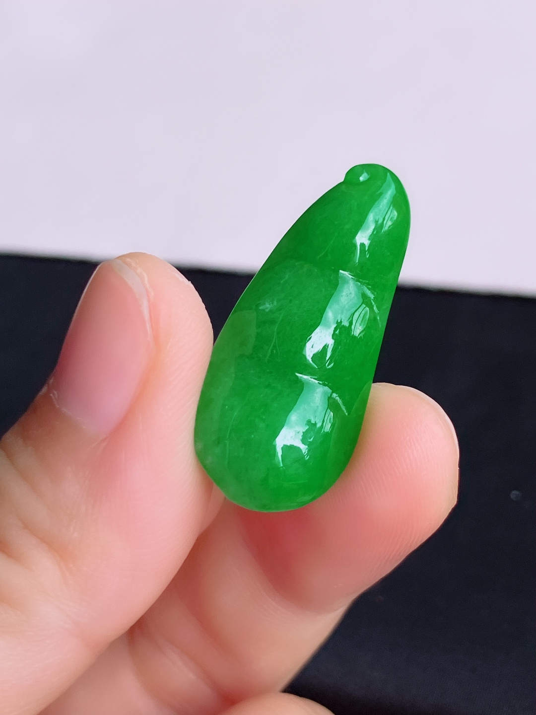 阳绿福豆，细腻精致，尺寸31.3/14.5/6.5/自然光实拍
