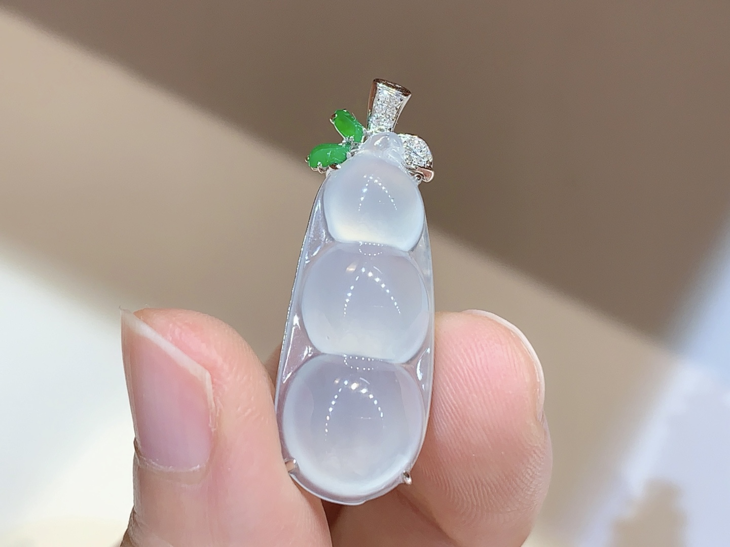️福豆吊坠 乖巧可爱精致，28.6-11.8