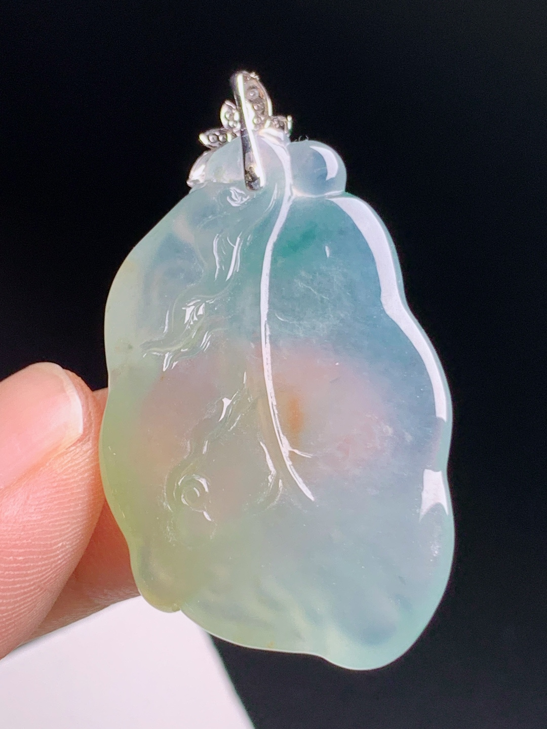 高冰飘花黄翡树叶吊坠，冰润通透黄翡飘绿，多子多福寓意雅致 080720