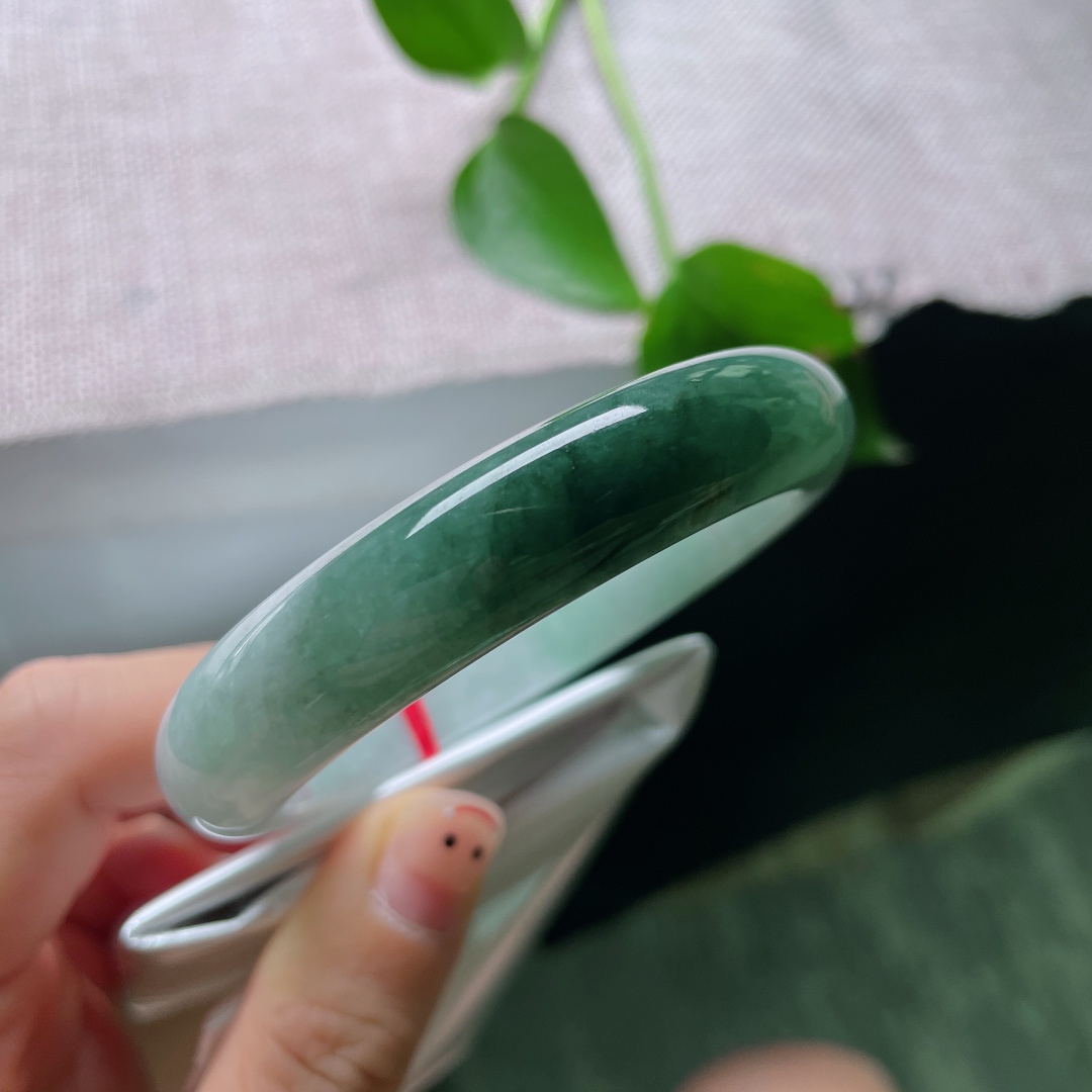 56.3/12.6/8.6半山水油青正圈，水润细腻，悠悠岁月，贵气，晶体纹，ss56002a