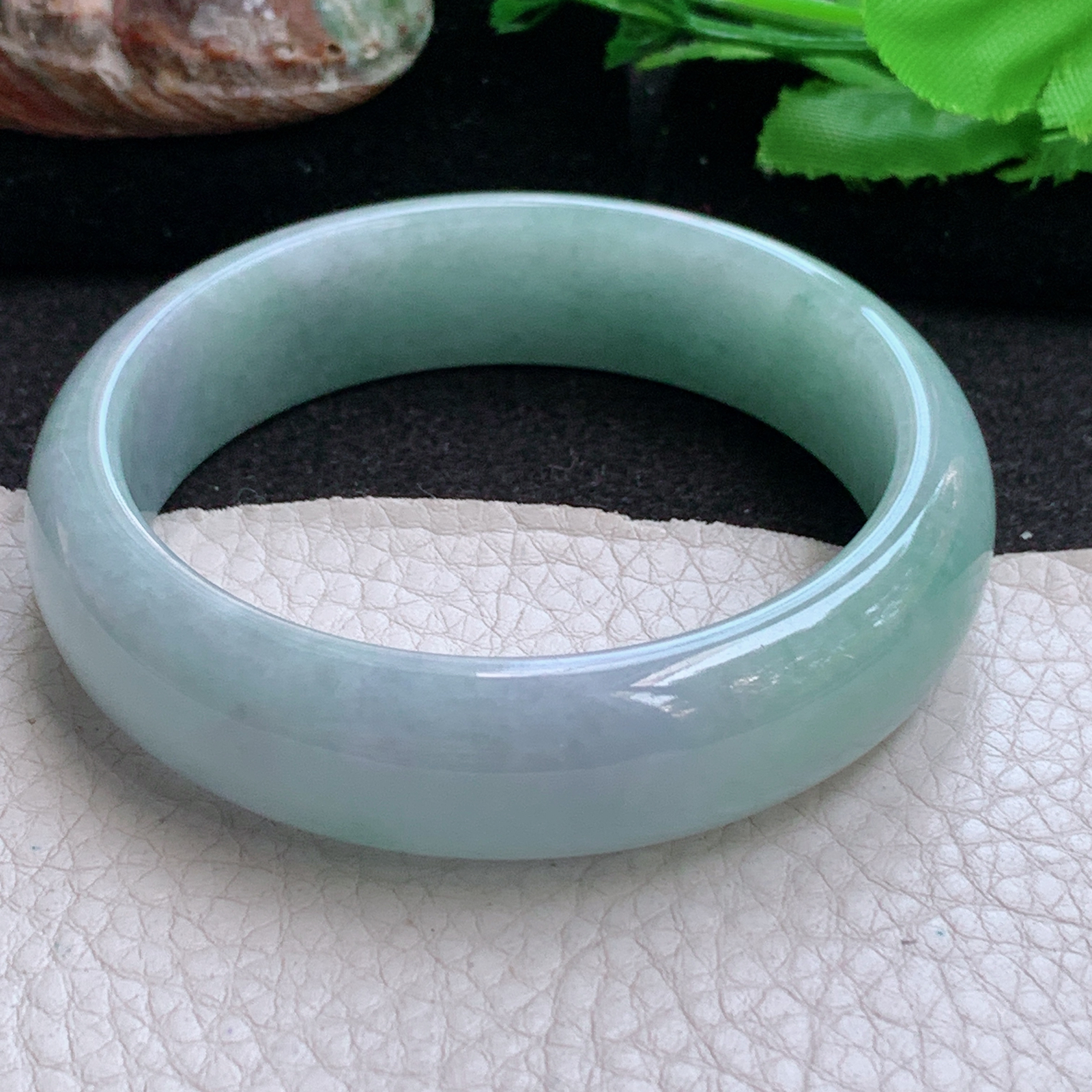 js实拍58*15.8*7.8轮胎镯 缅甸翡翠a货玉手镯 清新厚装宽边玉手环