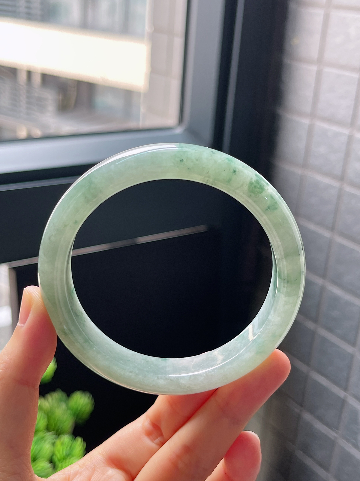 圈口60，冰糯种飘花翡翠正圈手镯