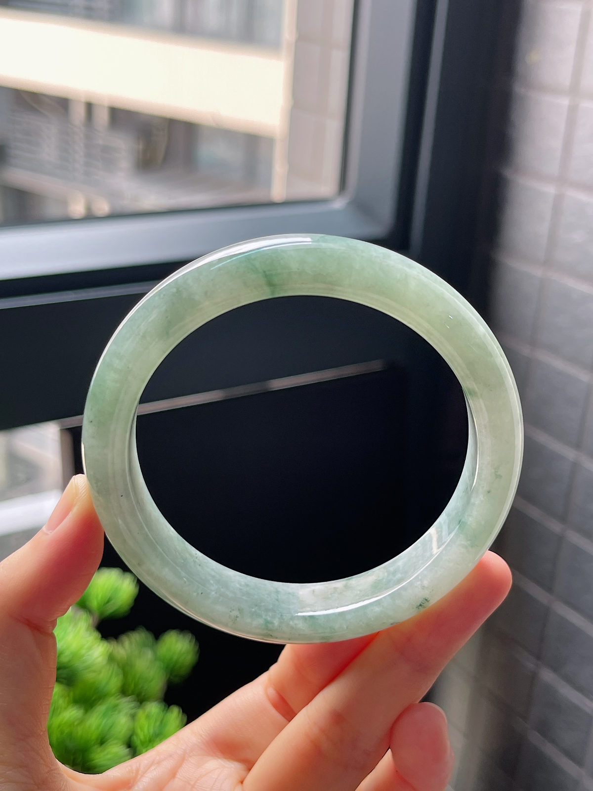 圈口60，冰糯种飘花翡翠正圈手镯