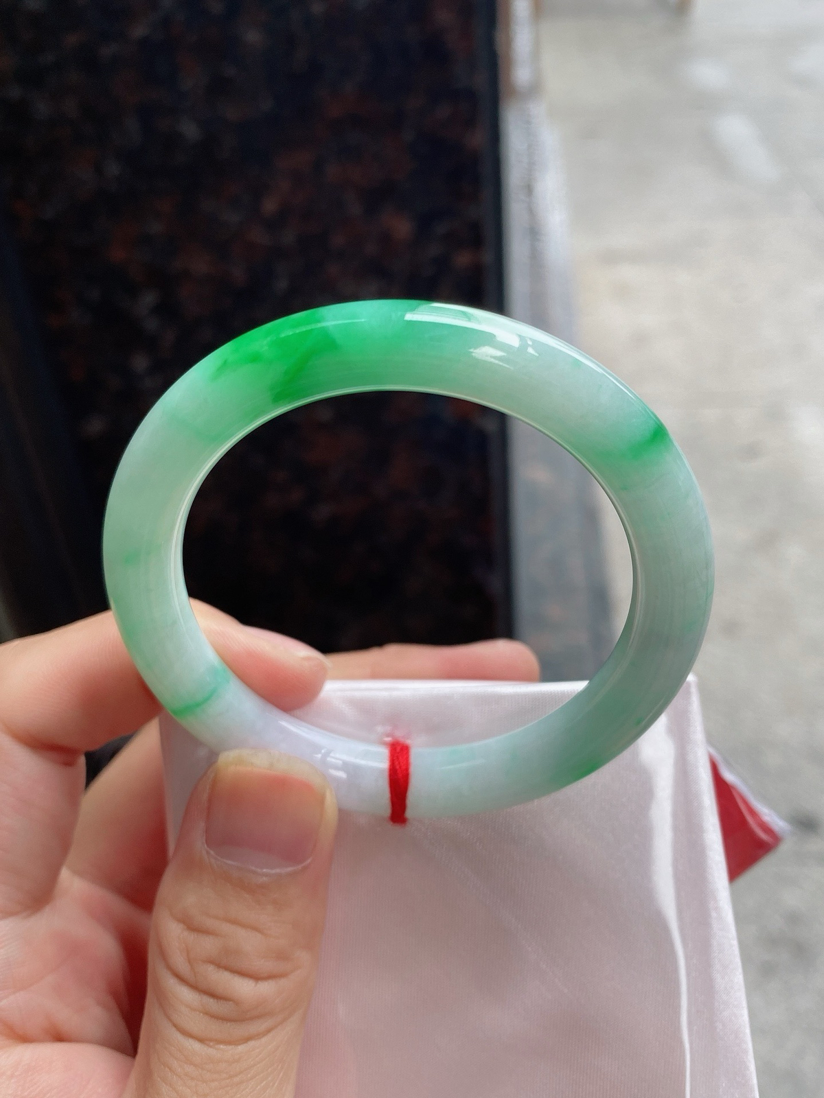 圈口52.9-8.7     【辣阳绿圆条手镯】圈口52  53可戴  质地细腻
