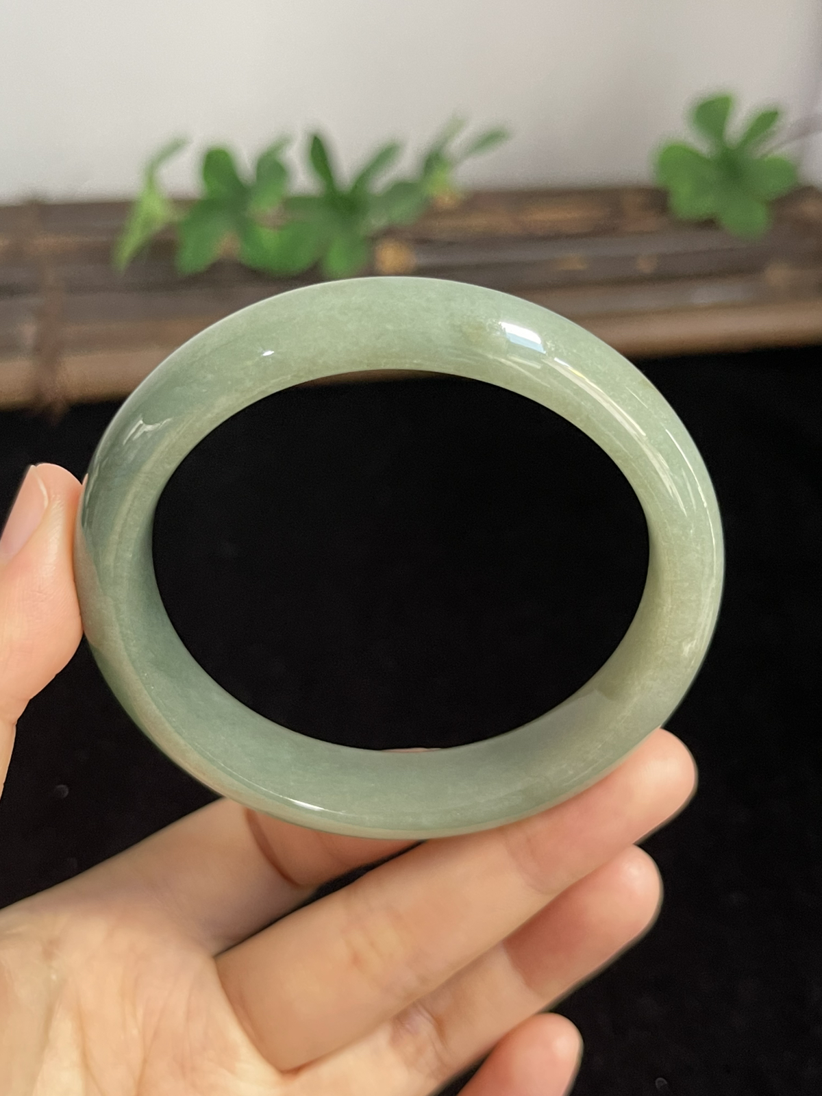 正圈56.7圈口，翡翠手镯