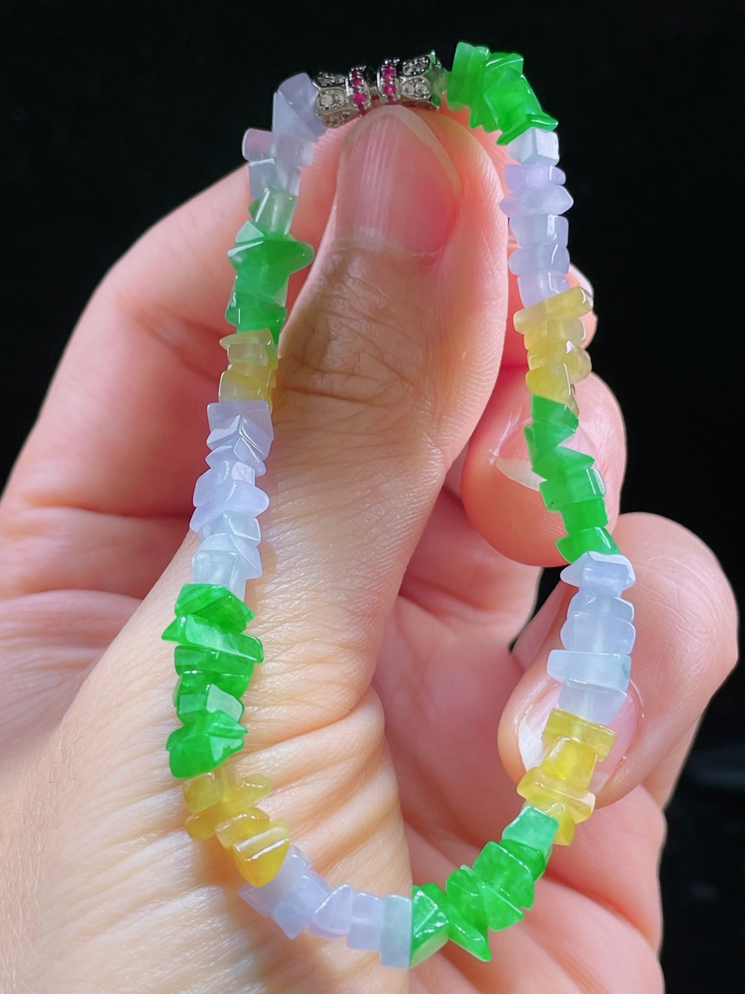 ️多彩手串，老种起光，细底通透，尺寸：6.6mm0723