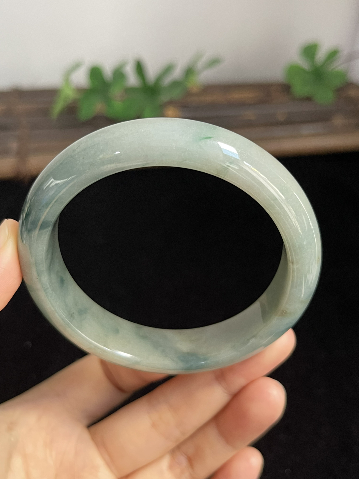正圈56.7圈口，翡翠手镯