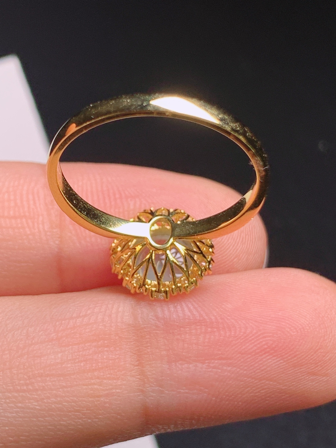 ️ 冰种旦面戒指，冰透灵动带天然意境飘花，金钻太阳花镶嵌温柔 裸石7-6.8-3.3 圈口13 20