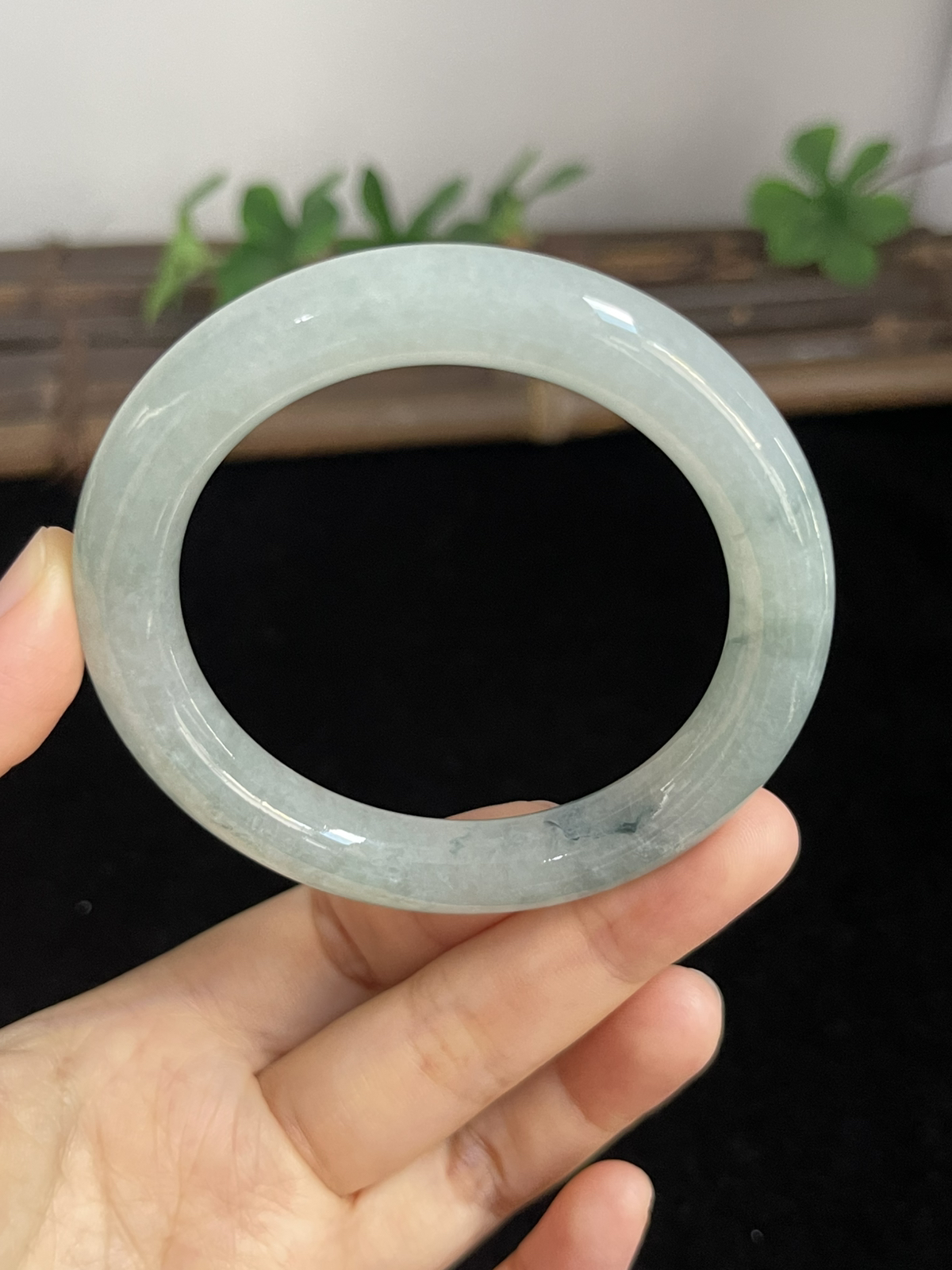 圆镯53圈口，翡翠手镯
