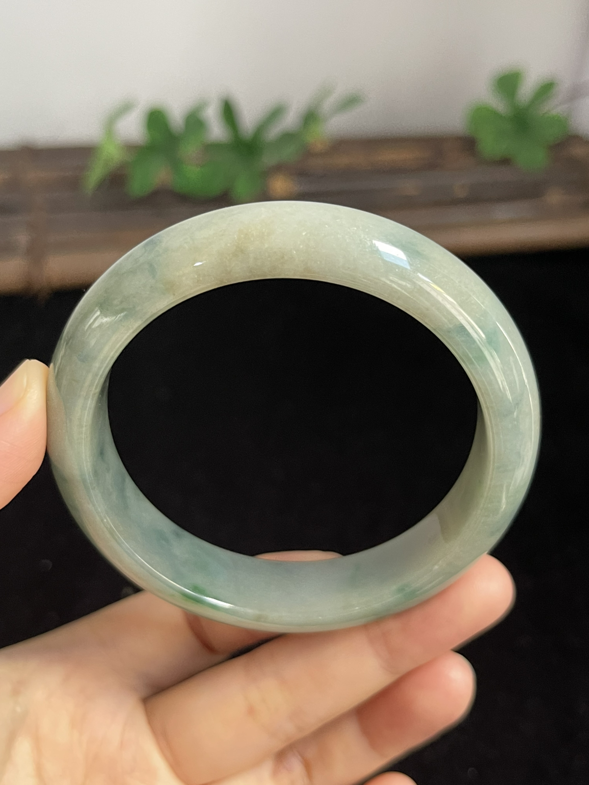 正圈56.7圈口，翡翠手镯