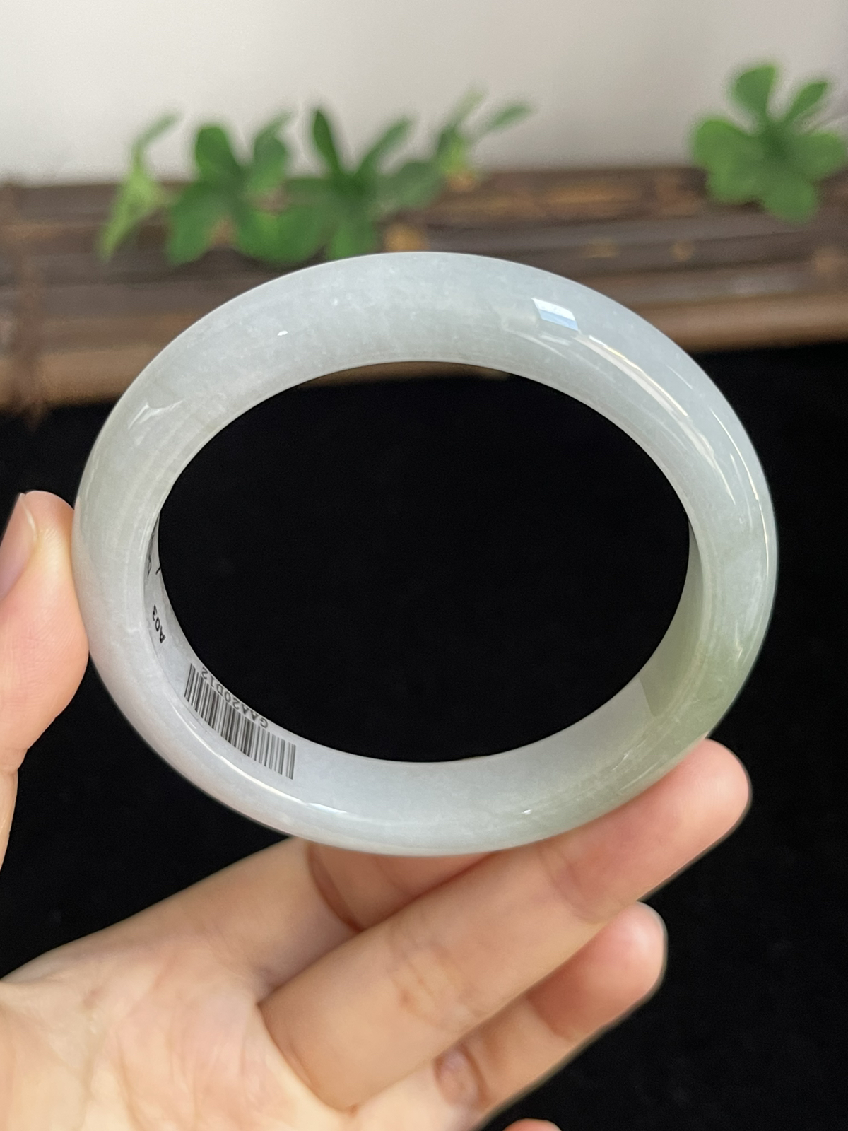 正圈56.6圈口，翡翠手镯