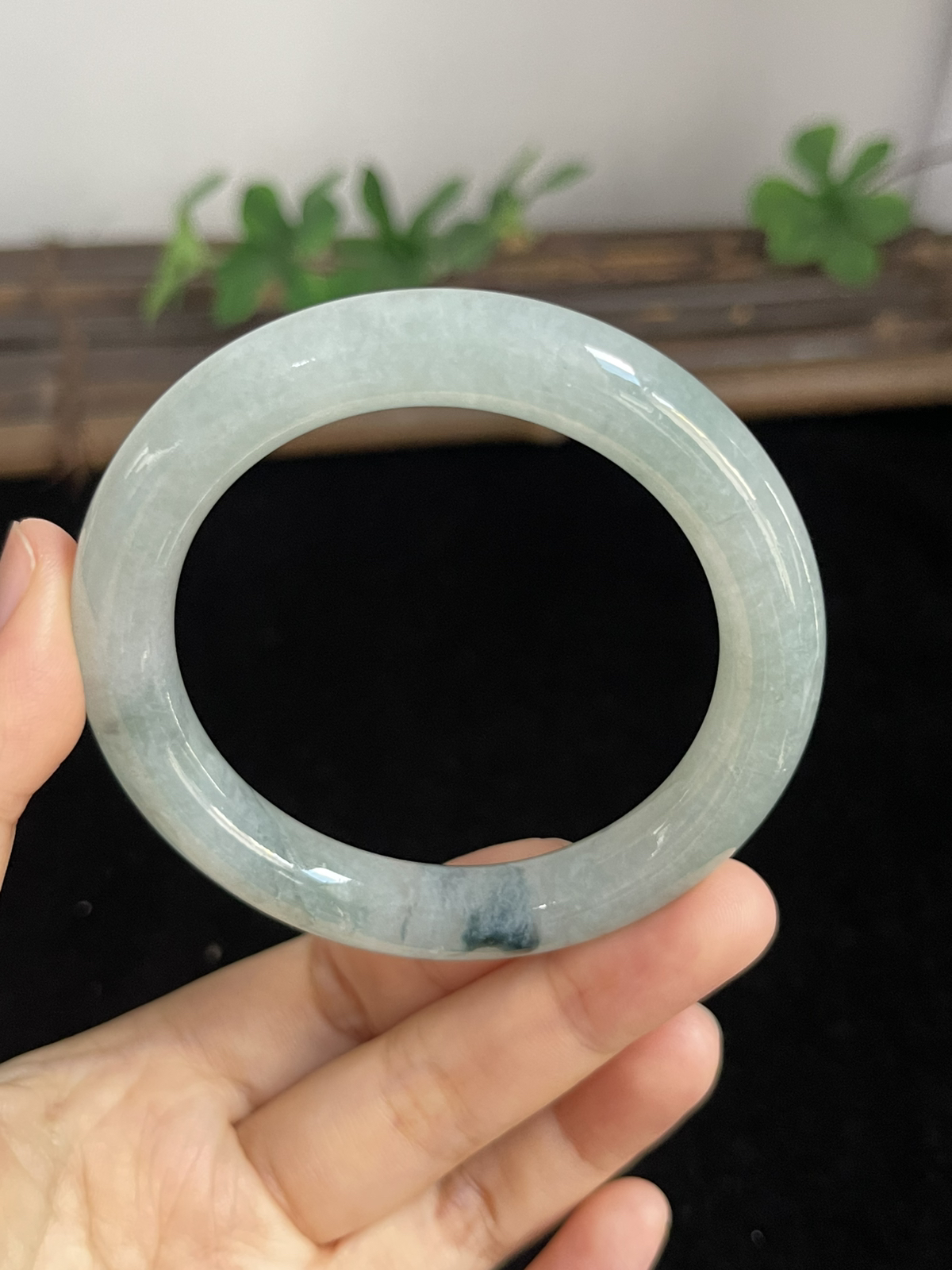 圆镯53圈口，翡翠手镯