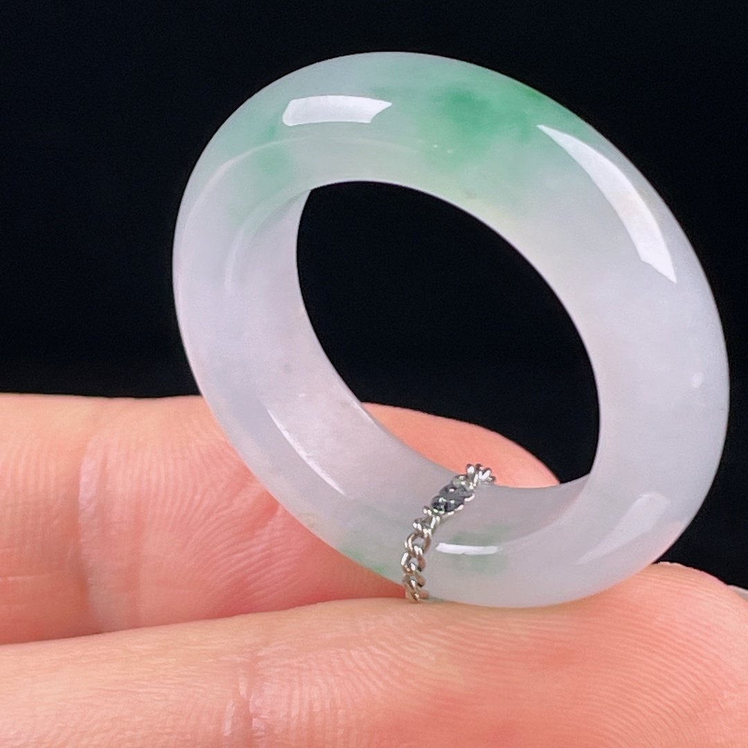 ️冰绿指环，老种起光，细底通透，尺寸：7.3/5圈口23mm0723