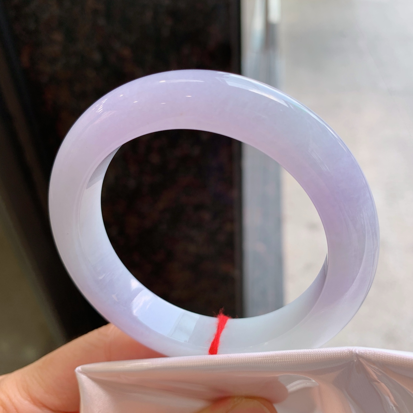 正圈粉紫 无裂 尺寸：55.6/12/10 细腻