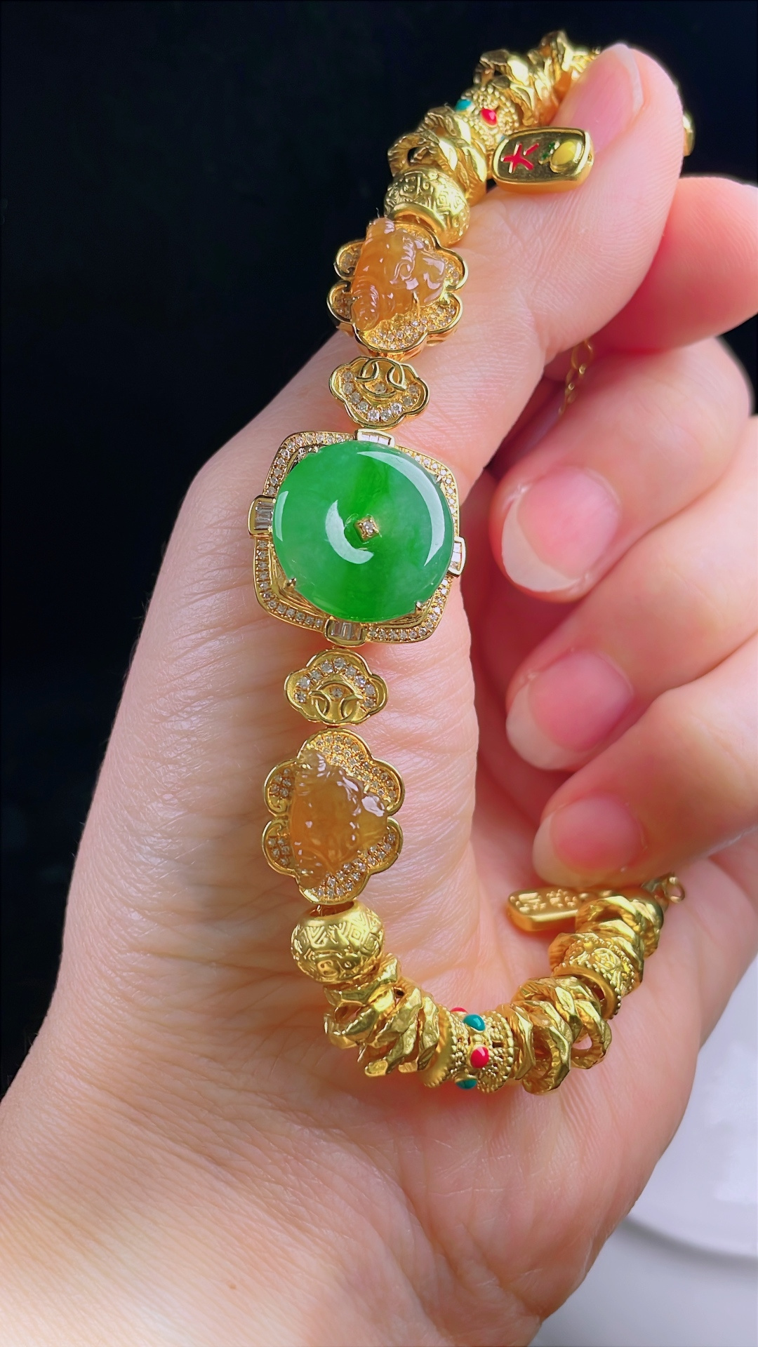 ️冰绿手链，老种起光，细底通透，尺寸：裸石16/3mm0723