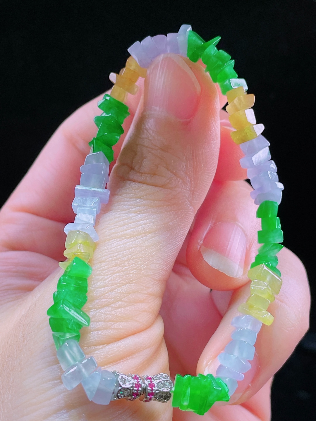 ️多彩手串，老种起光，细底通透，尺寸：6.6mm0723