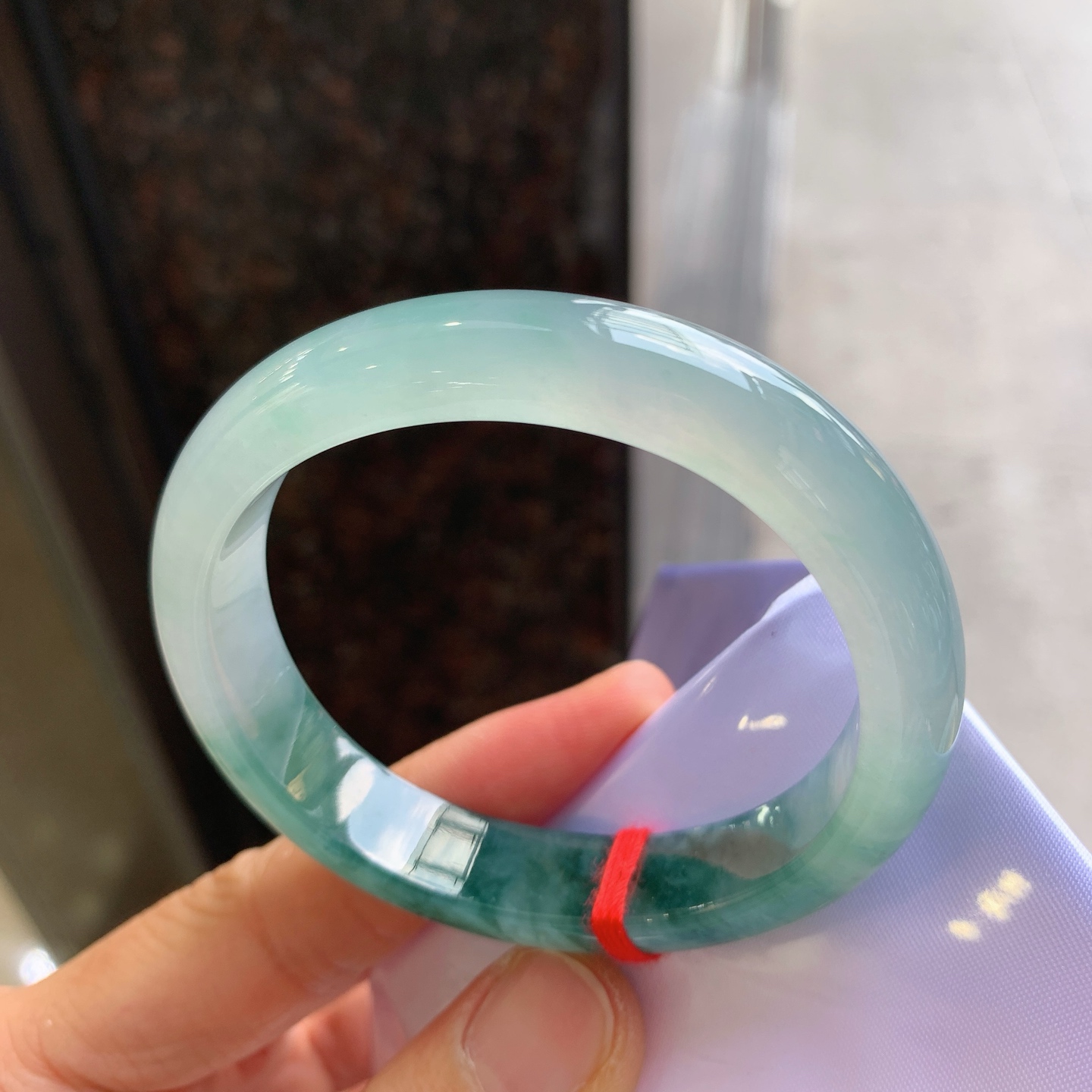 贵妃冰飘花 微细纹 尺寸：55.4/48/12.2/8 冰润