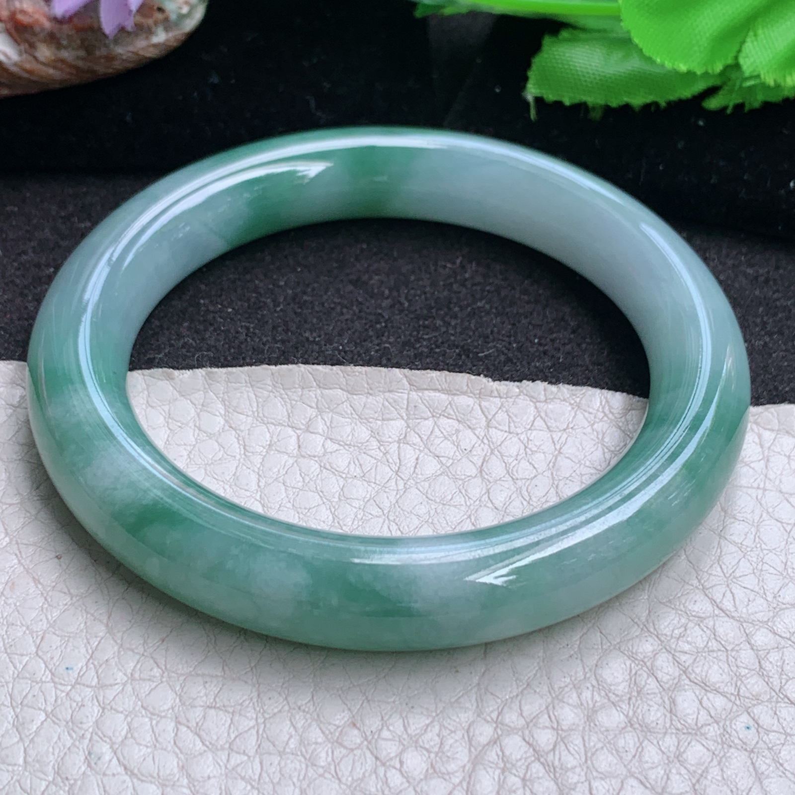 z实拍55*10.6*10.3美人镯 缅甸翡翠a货玉手镯 飘花圆条高品质玉手环