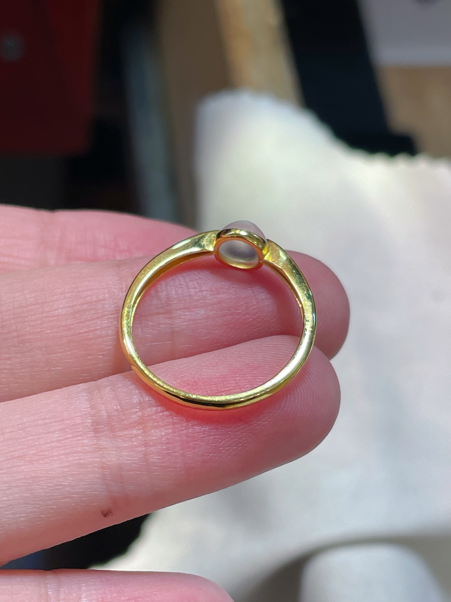 ️ 翡翠冰种蛋面戒指，起荧光，种水好好 裸石很饱满，专挑好品相，18k金钻石镶嵌，6.5-5.4-3.5