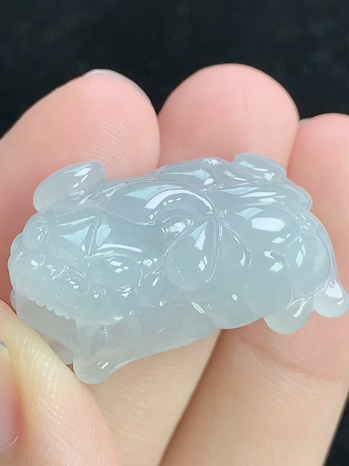 招财貔貅，无裂，尺寸28.8-16.6-12.7mm，Q24hwa