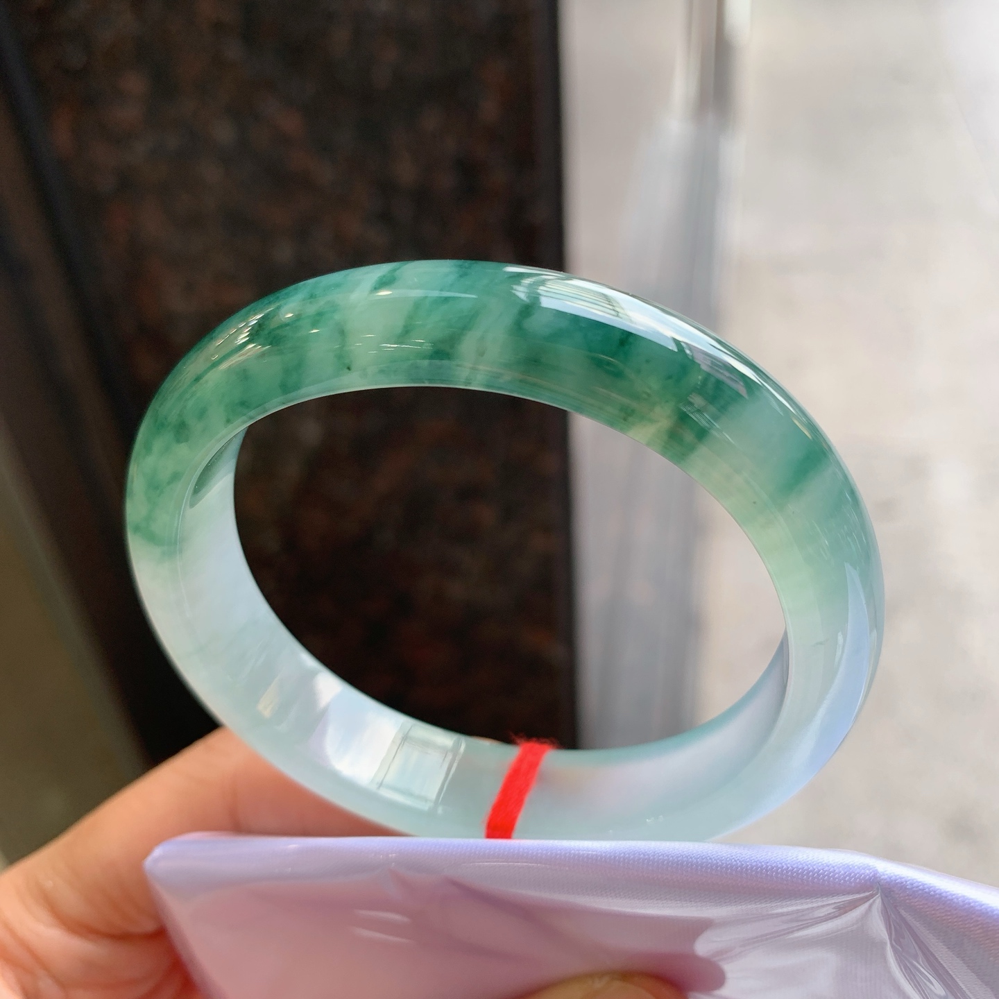 贵妃冰飘花 微细纹 尺寸：55.4/48/12.2/8 冰润