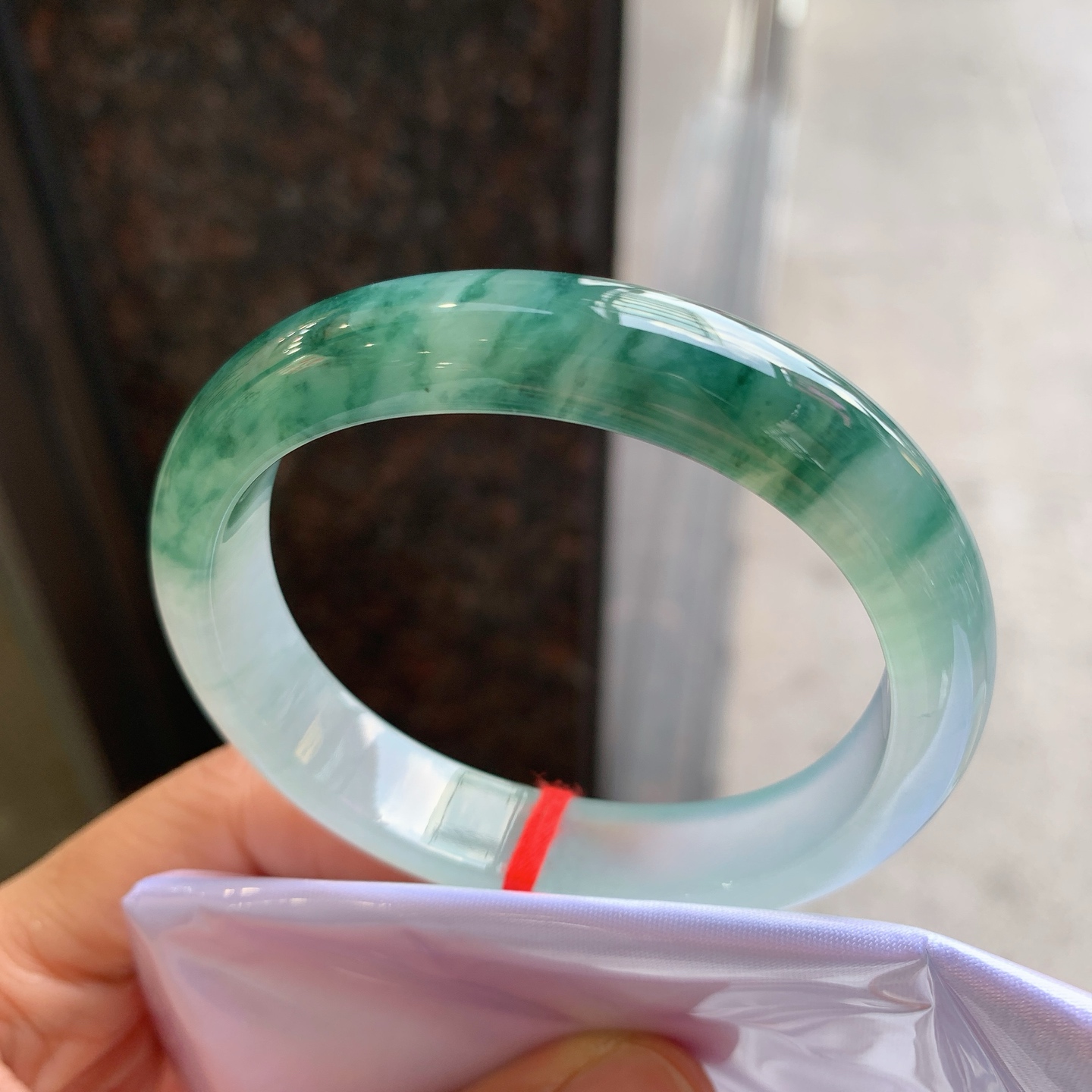 贵妃冰飘花 微细纹 尺寸：55.4/48/12.2/8 冰润