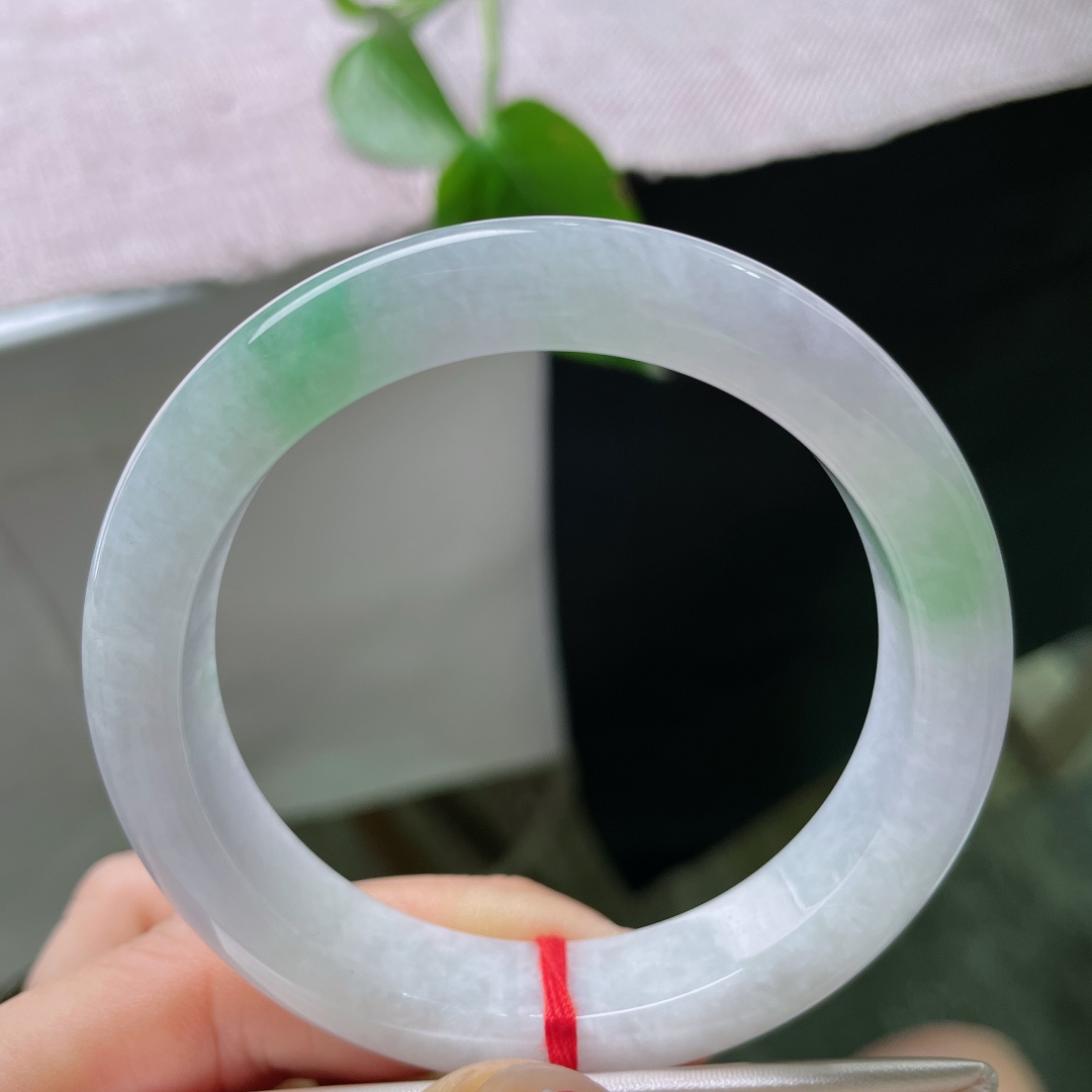 54.7/11.8/8.7，春彩正圈，晶体感，春带彩经典品相，色彩过渡柔和自然。ss56083a