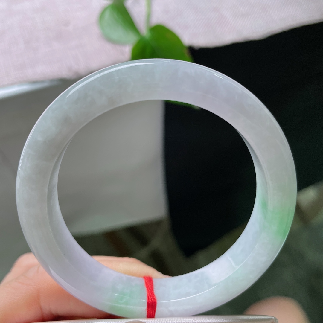 54.7/11.8/8.7，春彩正圈，晶体感，春带彩经典品相，色彩过渡柔和自然。ss56083a