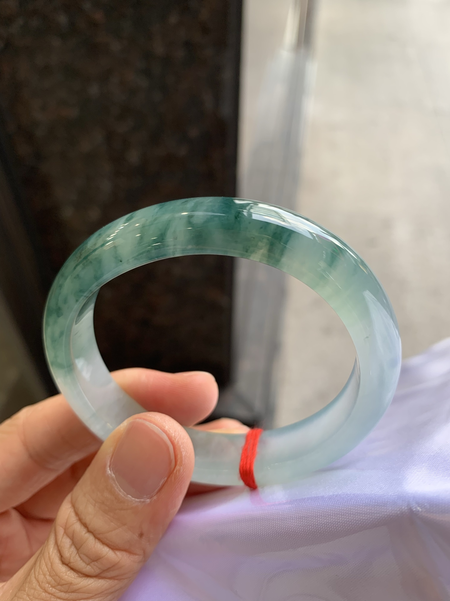 贵妃冰飘花 微细纹 尺寸：55.4/48/12.2/8 冰润