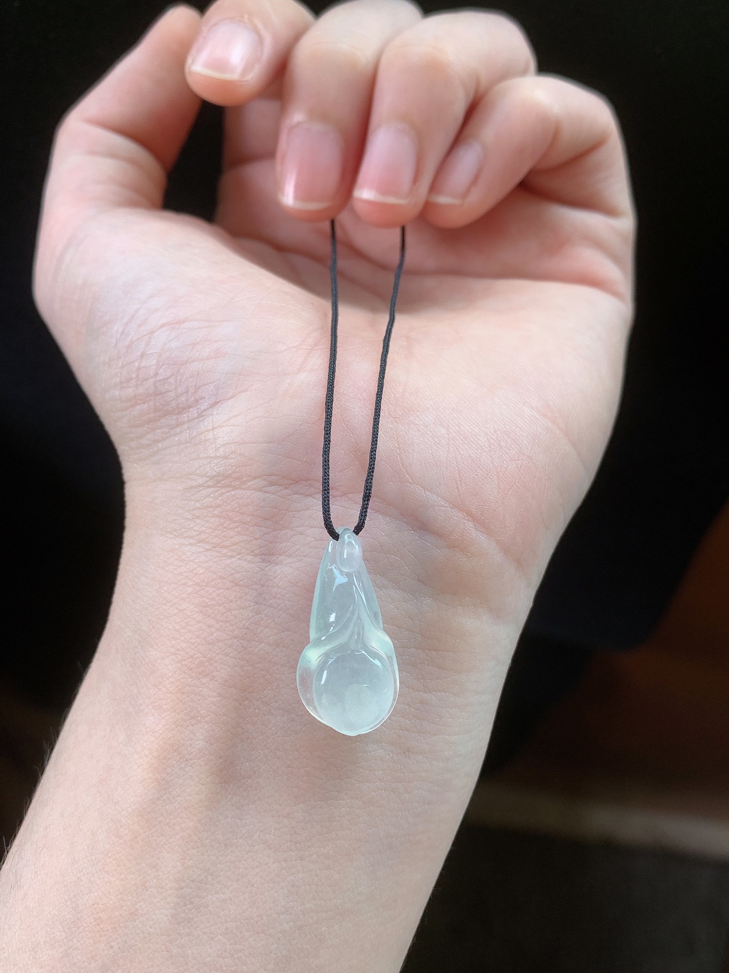 翡翠冰种玉兰花，冰透起光 种老无裂，裸石22.2*11*6.4mm 724lzxy