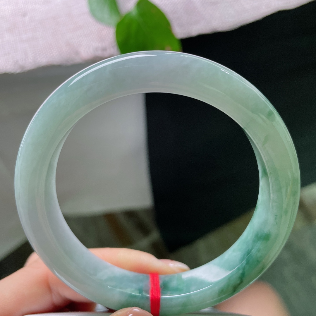 60/12.1/9，飘花正圈，大圈口，端庄大气上档次，水头好，种老，无裂，56299