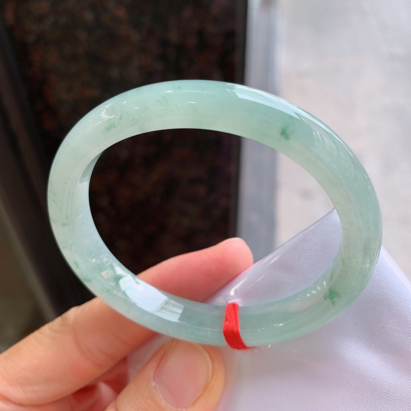 贵妃飘花 微细纹 尺寸：55/48/9/7.4 细腻