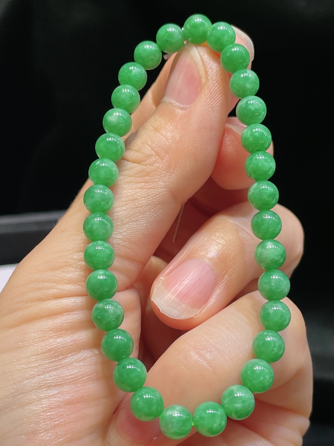 阳绿手串，老种起光，细底通透，尺寸：6.3mm0725