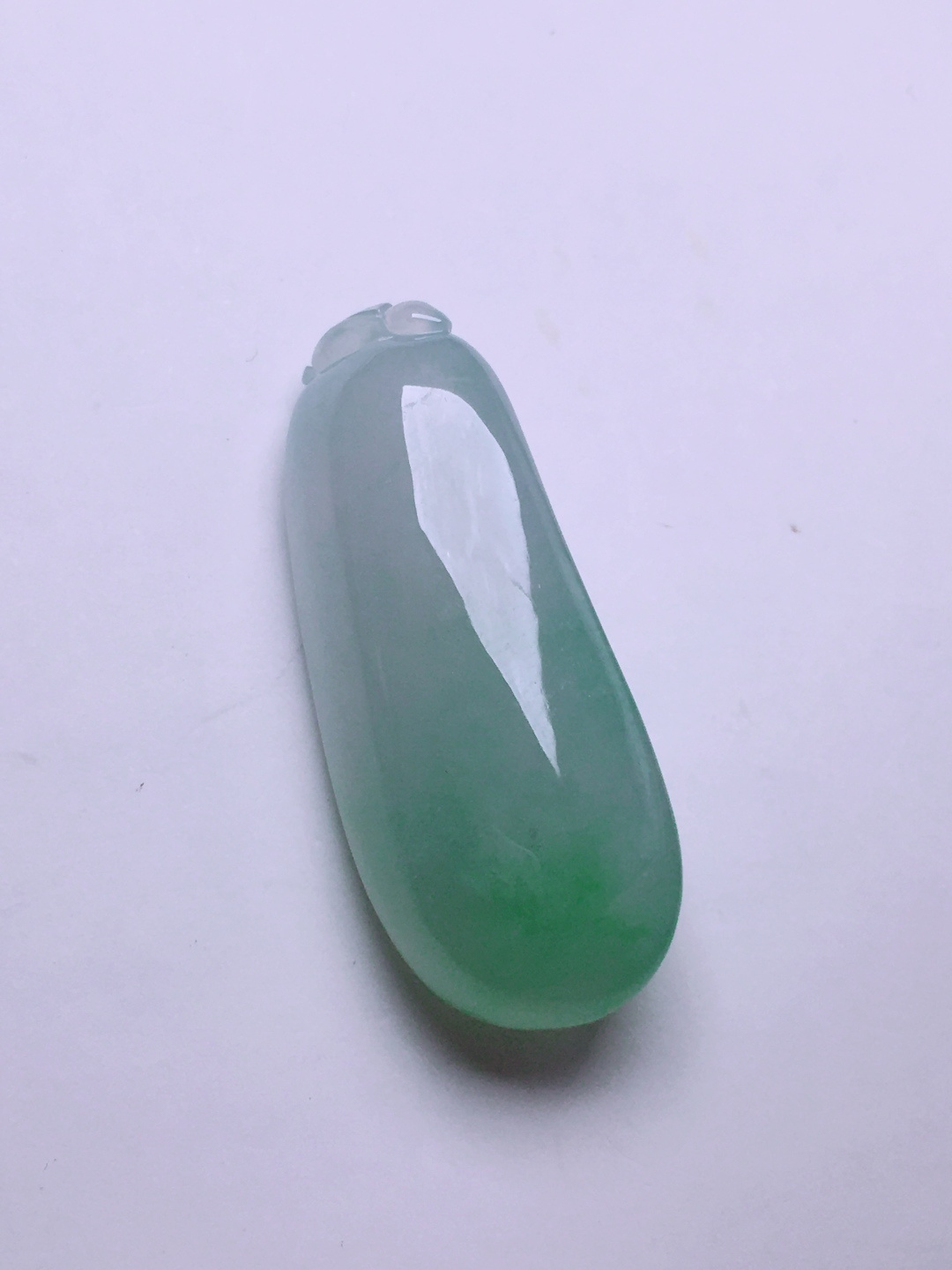 ️绿福瓜吊坠，晶莹剔透，新颖时尚，无裂，41-17-11