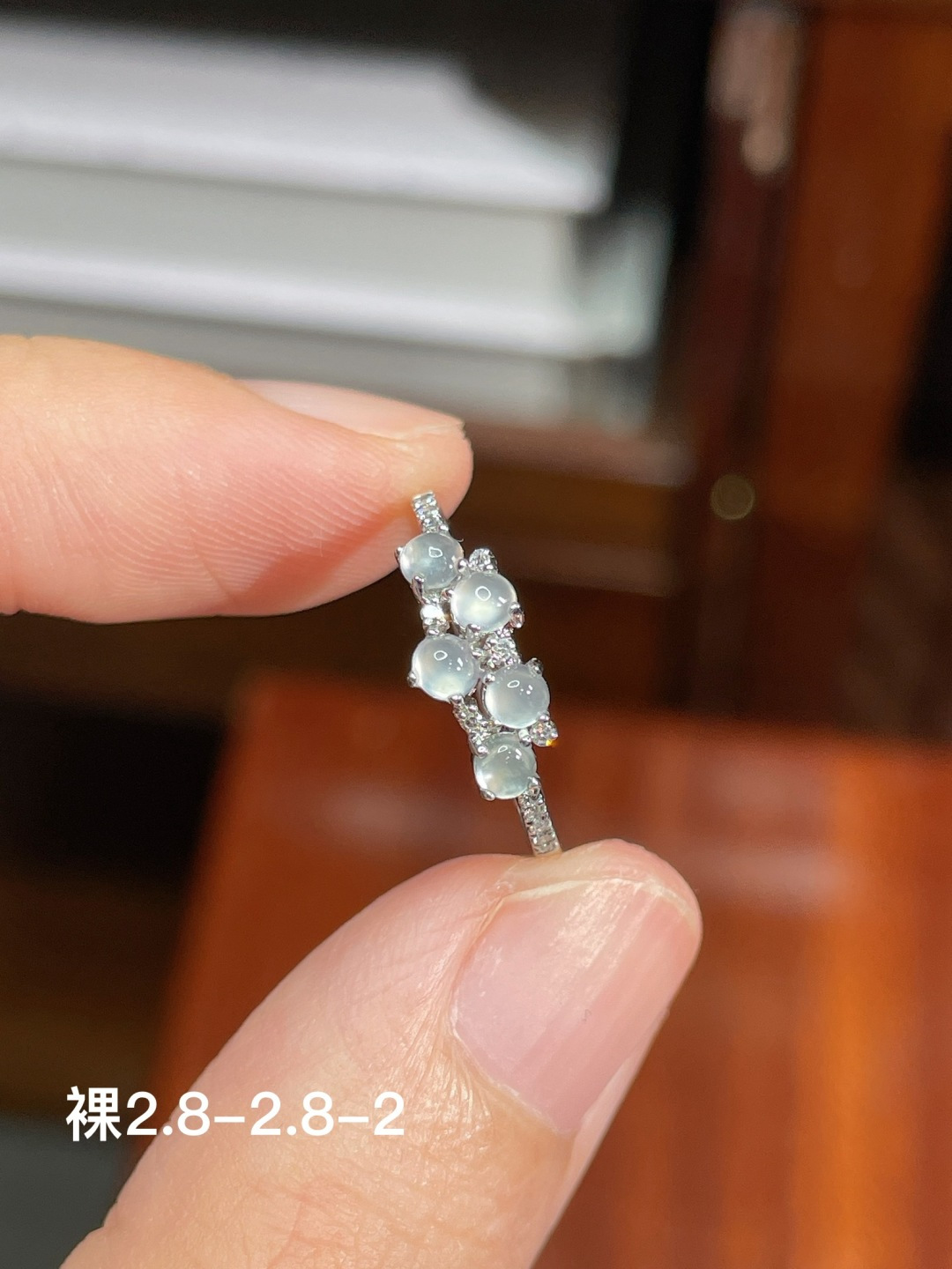 高冰蛋面戒指 无裂 18k金镶嵌 强烈推荐，2.8-2.8-2