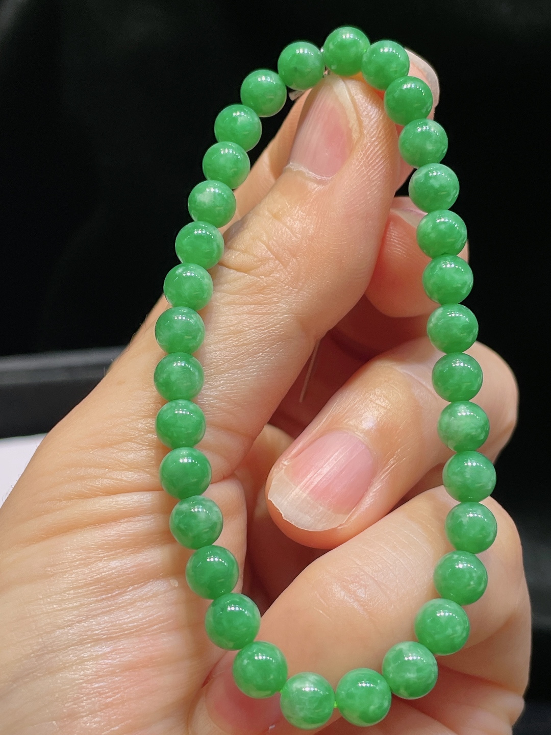 阳绿手串，老种起光，细底通透，尺寸：6.3mm0725