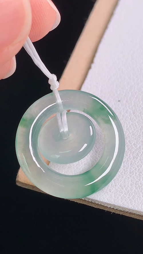 ️冰飘花平安扣，无裂，尺寸:19.8-3.2mm 20