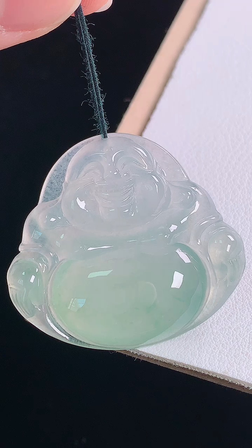 冰飘花佛公，无裂，尺寸:33.7-37.2-6.5mm 22