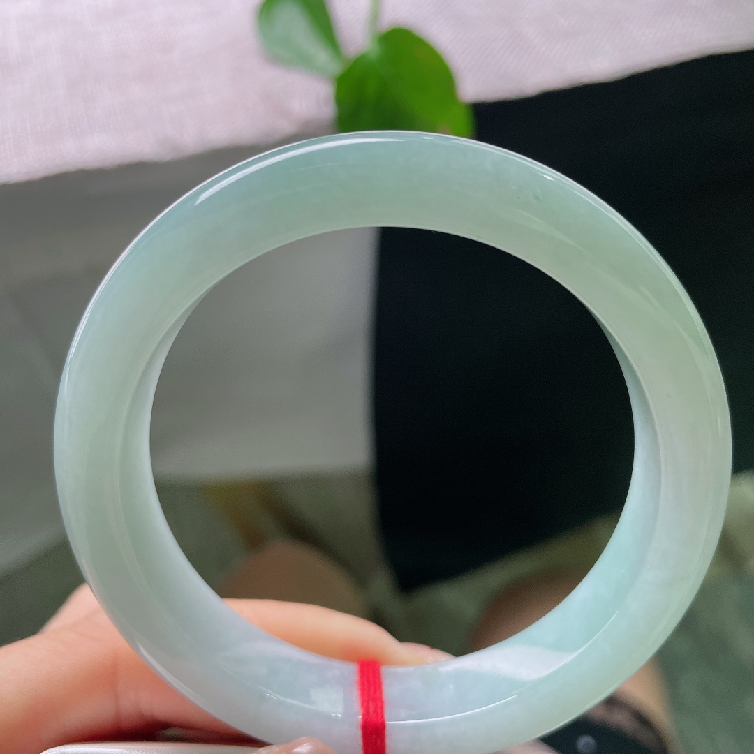 57.8/12.1/8.6，蓝底正圈，水润细腻，温婉可人，婉间风华，有棉线，56391a