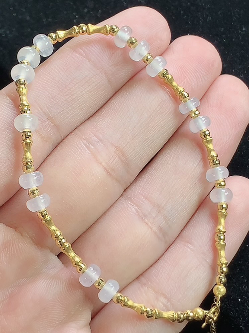 18k金镶冰种算盘珠手链，裸石尺寸4.8-2.5mm，Q25xLa8