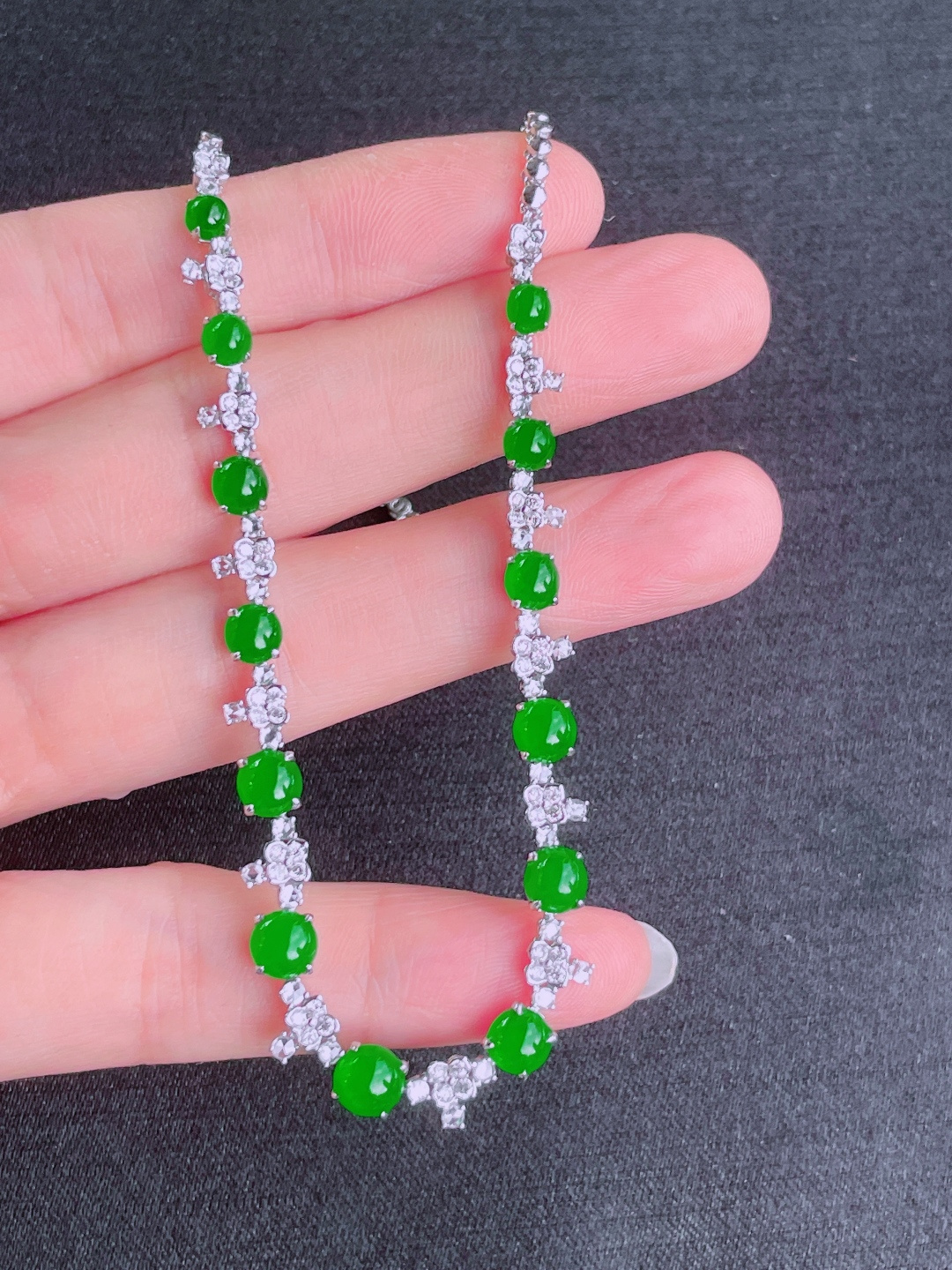 ️高冰绿蛋面项链，晶莹剔透，新颖时尚，5.5-4
