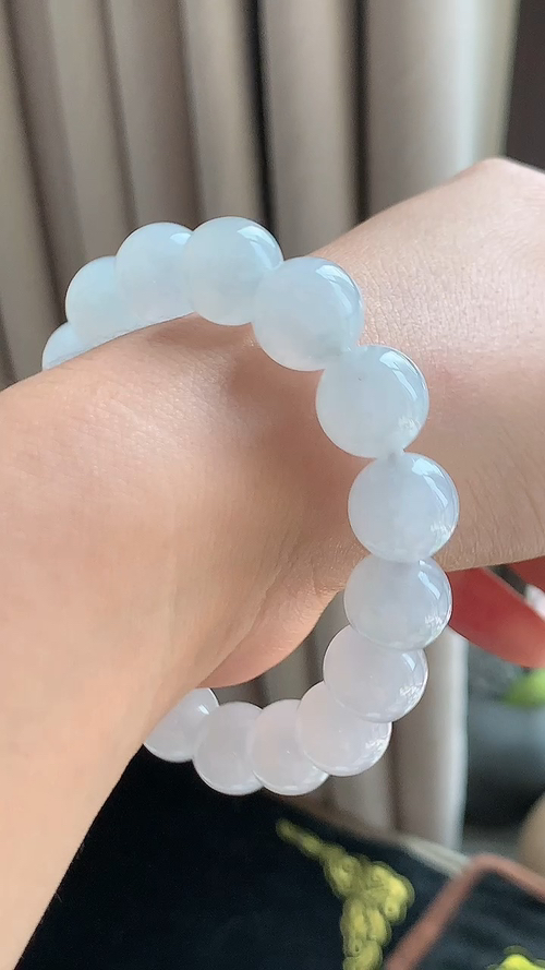 天然翡翠，冰胶细腻手串 尺寸12 hm724