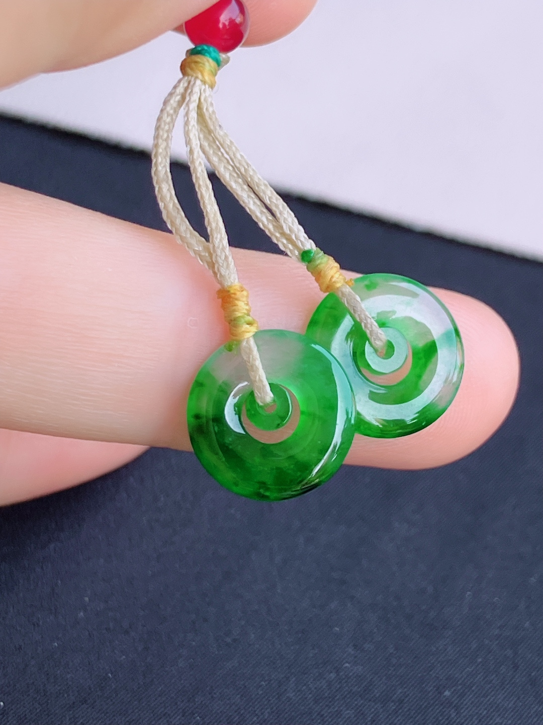 翠绿耳环，简约时尚，尺寸11/2.3/自然光实拍