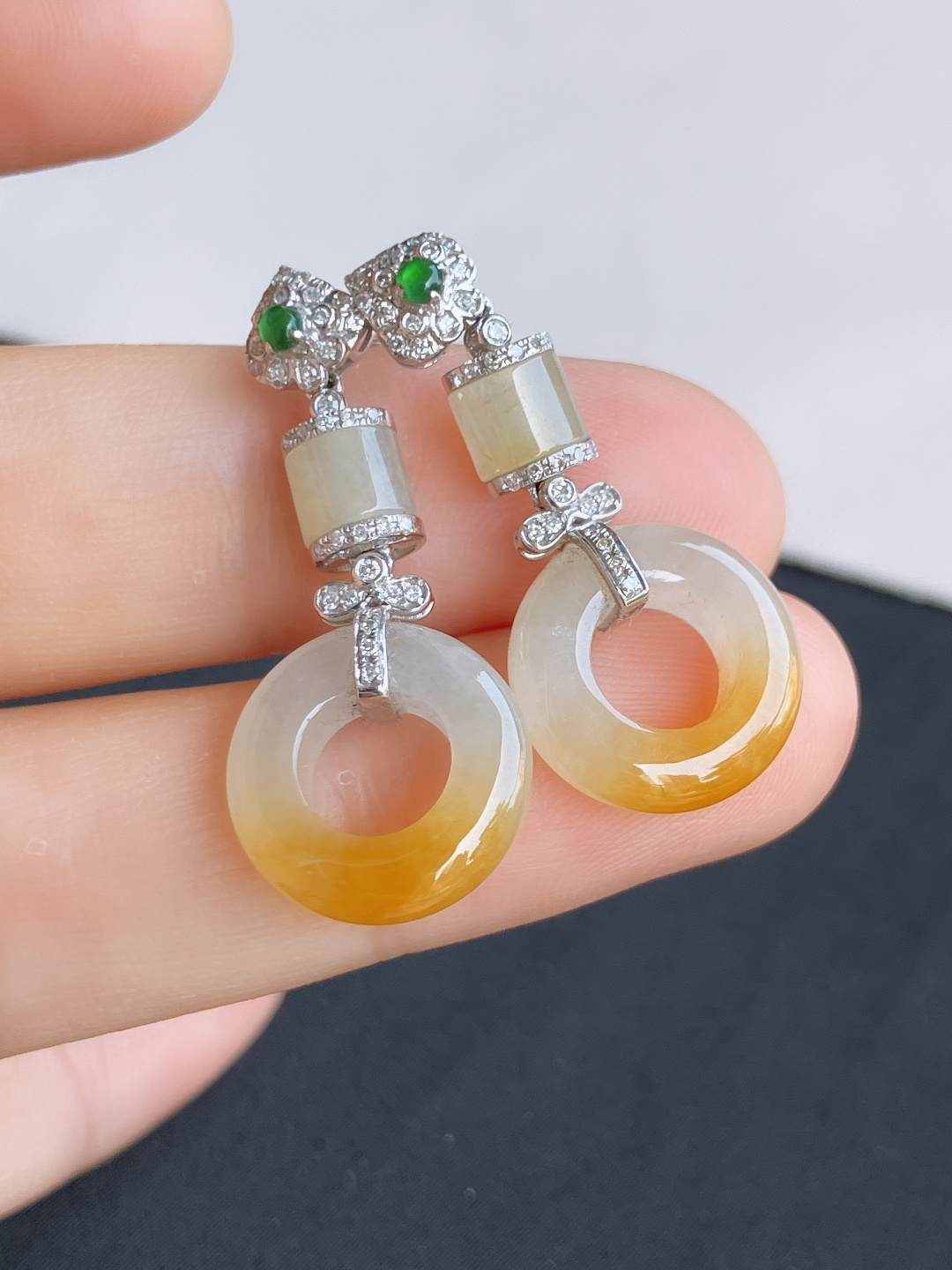 双彩耳环，简约时尚，尺寸37/14.3/4.5/自然光实拍