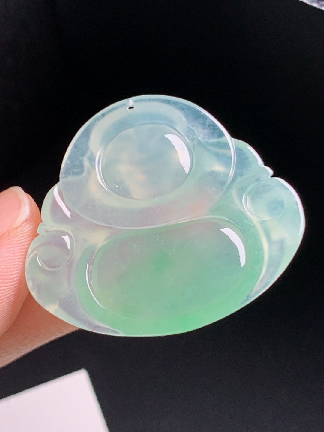 ️ 佛公，玉质细腻起光，底色清爽柔和，版型圆润饱满 裸石32.2-35.7-5.8 01