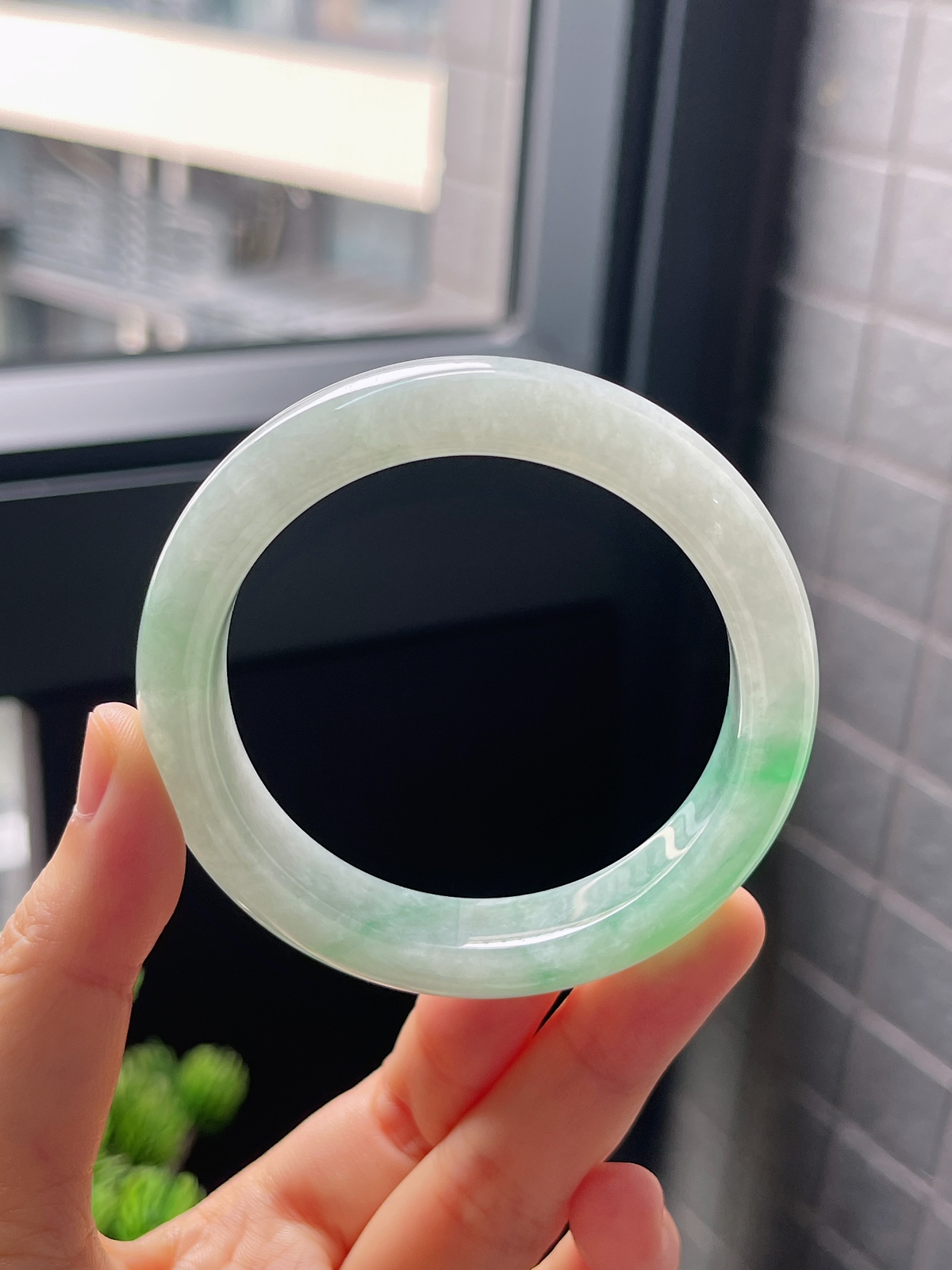 圈口52，冰糯种飘花翡翠正圈手镯