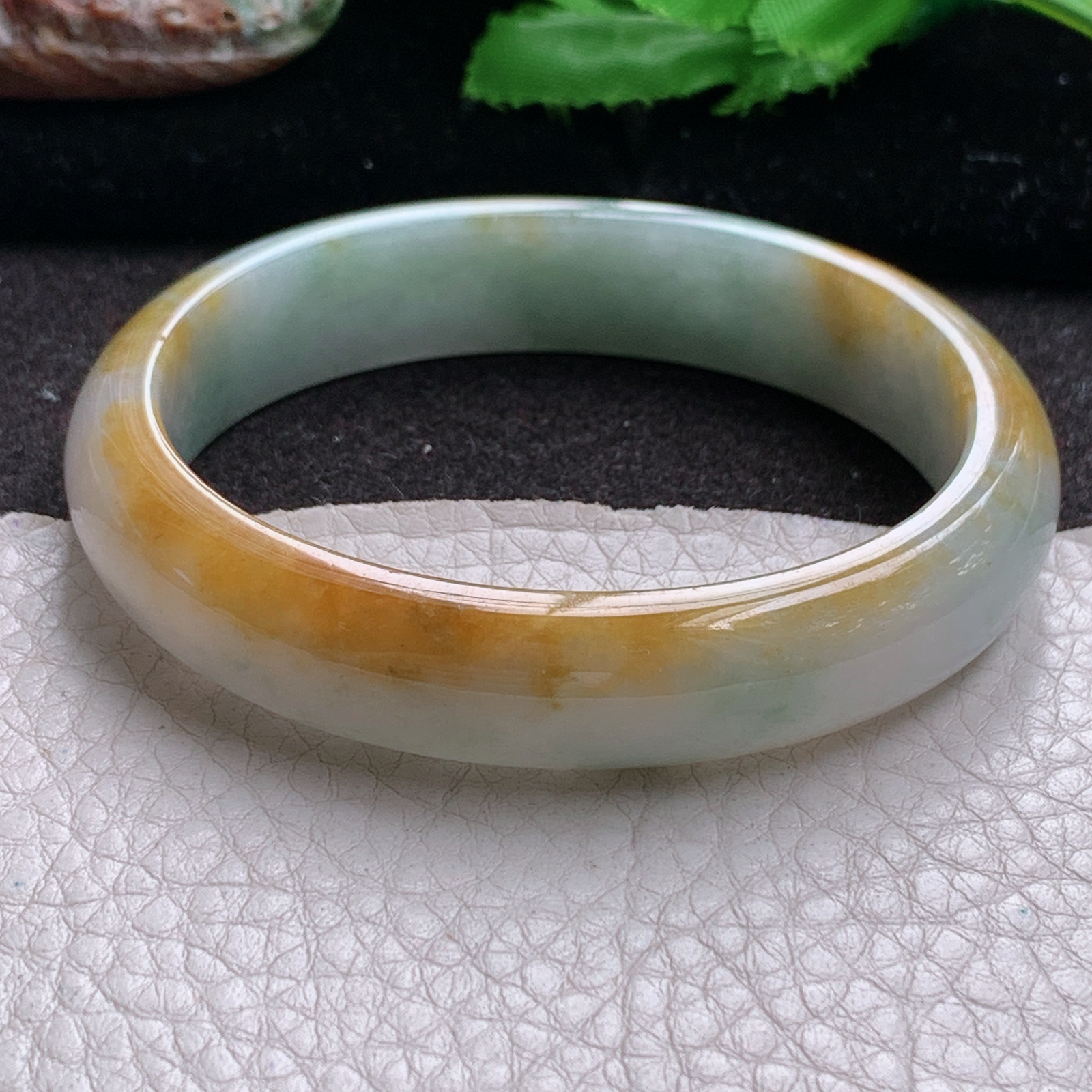 jm实拍57*50*12.5*7贵妃镯 缅甸翡翠a货玉手镯双彩宽边蛋形玉手环