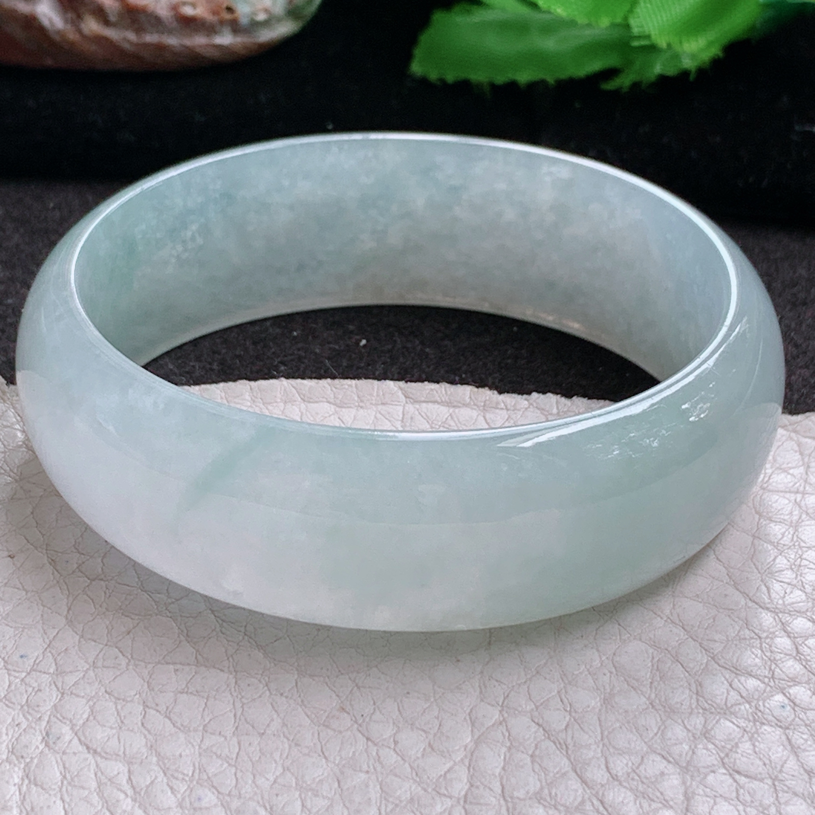 jm实拍57*50*19.3*6.5轮胎贵妃镯 缅甸翡翠a货冰晴纯美宽边蛋形玉手环