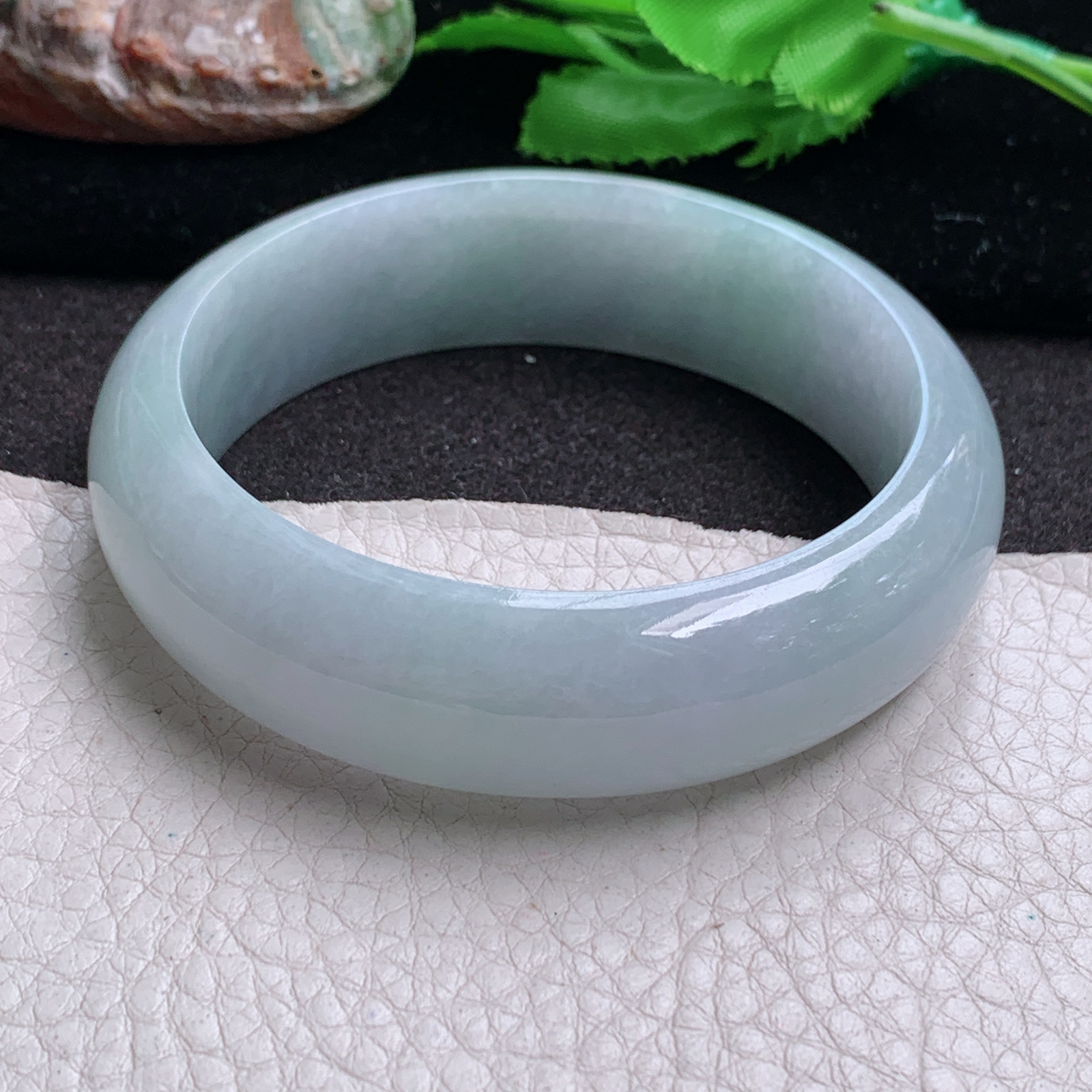 jc实拍58.5*17.5*8.5轮胎镯 缅甸翡翠a货玉手镯清新淡紫底宽边玉手环